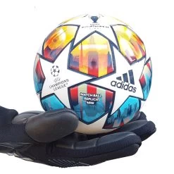 Adidas UCL Finale 22 Saint Petersburg Champions League Miniball Größe 1