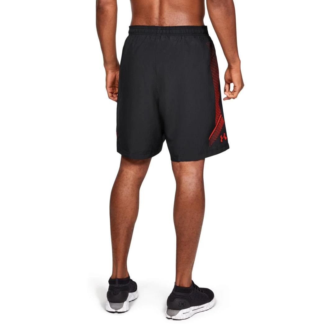 Under Armour Woven Graphic Shorts Schwarz/rot – Bild 3